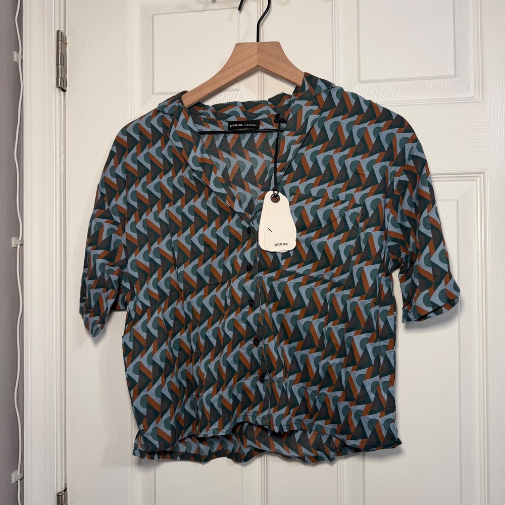 NEW Prana Iguala Top High Tide Retro Geo Button Down Shirt 1970891 Mens S